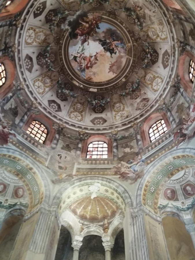 Corte Cavour. Una Mansarda Nel Cuore Della Citta Ravenna Ngoại thất bức ảnh