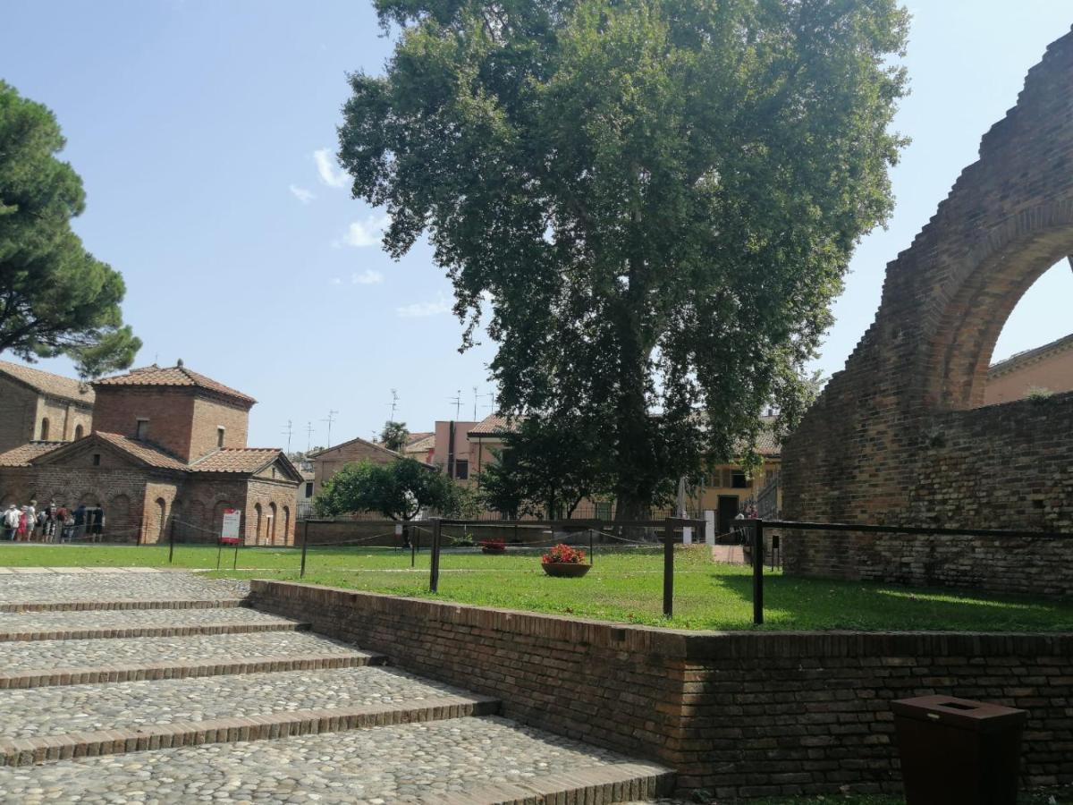 Corte Cavour. Una Mansarda Nel Cuore Della Citta Ravenna Ngoại thất bức ảnh
